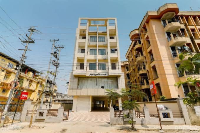 Aditya Residency Guwahati Ngoại thất bức ảnh
